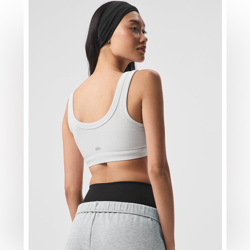 Alo Wellness Bra NWOT - Picture 4 of 7